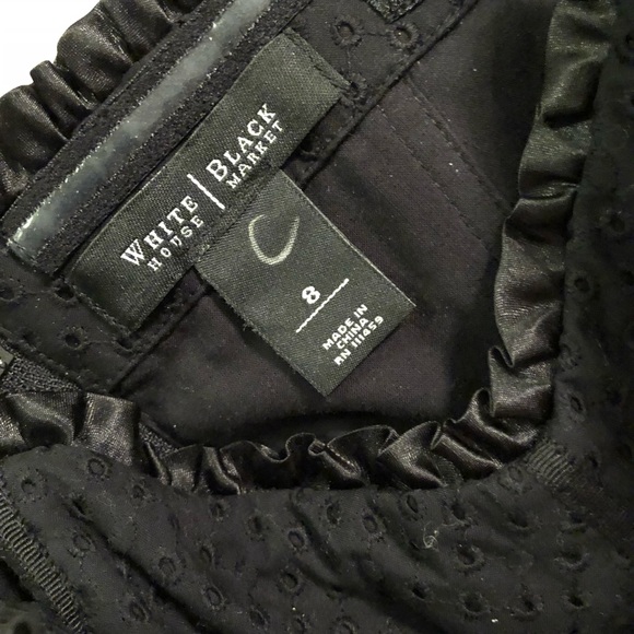 White House / Black Market strapless - Picture 2 of 3